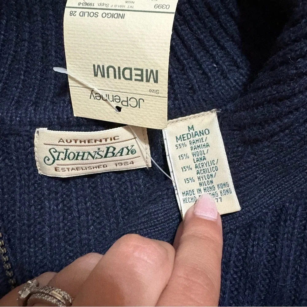 VTG St John’s Bay Sweater Medium